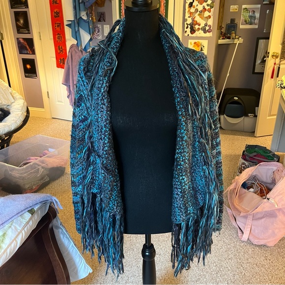 Free People Sweater - Picture 2 of 9